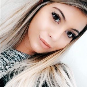 Meet your Posher, Julia